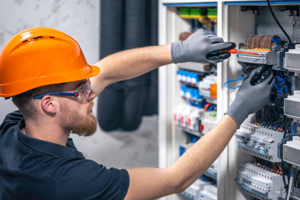 Best 24-Hour Electrician  in North Bay Shore, NY